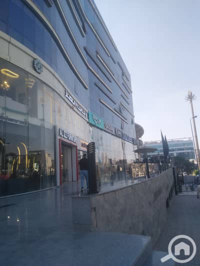 Showroom for Sale in New Cairo, Cairo - WhatsApp Image 2025-06-26 at 4.38. 17 PM. jpeg