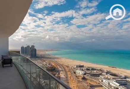 2 Bedroom Chalet for Sale in North Coast, Matruh - Apartment with sea view and lagoon, fully finished with air conditioners, for sale in installments over 12 years in El Alamein Towers