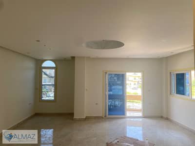 شقة 4 غرف نوم للايجار في القاهرة الجديدة، القاهرة - IMG-20250628-WA0064. jpg