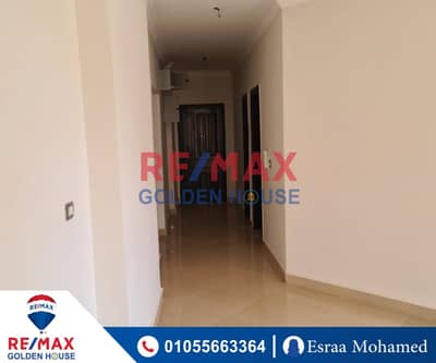 3 Bedroom Flat for Sale in Shorouk City, Cairo - IMG-20250628-WA0054. jpg
