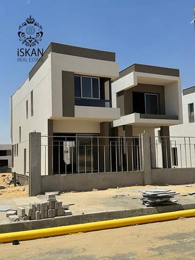 4 Bedroom Villa for Sale in 6th of October, Giza - Picture1. jpg