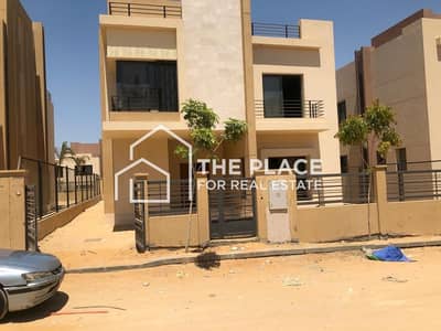 7 Bedroom Villa for Sale in Sheikh Zayed, Giza - 1. jpeg