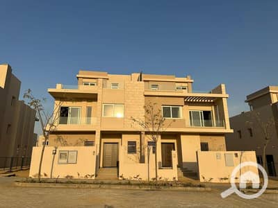 توين هاوس 3 غرف نوم للبيع في 6 أكتوبر، الجيزة - IMG-20250629-WA0122. jpg
