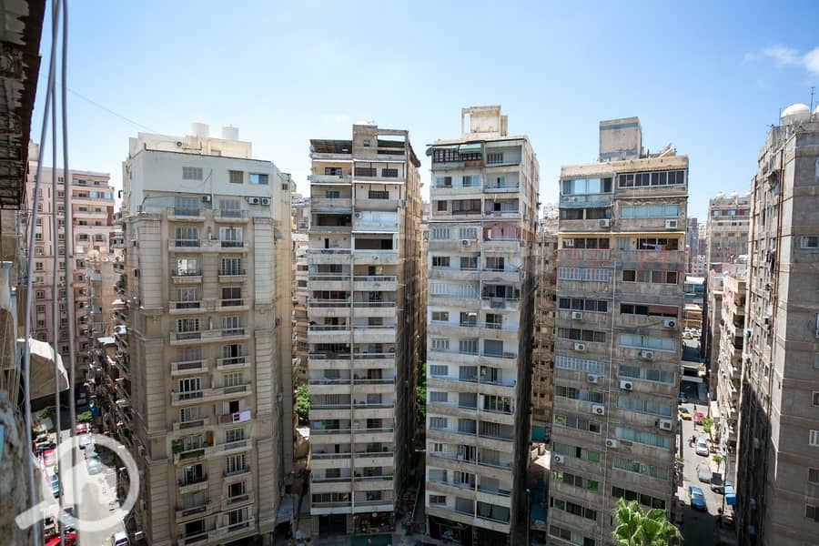 2 0001. jpg