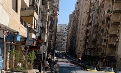 محلات تجارية  للبيع في ميامي، الإسكندرية - محل للبيع في شارع خالد بن الوليد امام فندق الهيلتون رامادا