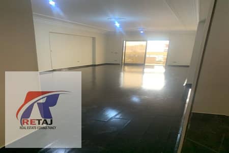 3 Bedroom Flat for Sale in Nasr City, Cairo - 1. jpg