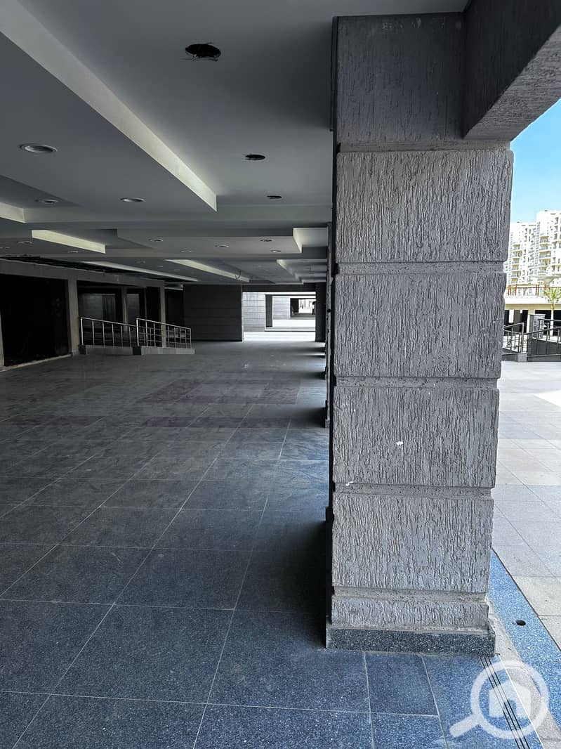 7 Downtown -4. jpg