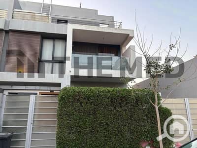 توين هاوس 3 غرف نوم للايجار في الشيخ زايد، الجيزة - IMG-20250626-WA0023. jpg