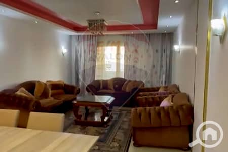 فلیٹ 3 غرف نوم للايجار في سموحة، الإسكندرية - 1. jpg