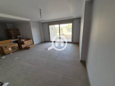2 Bedroom Flat for Sale in 6th of October, Giza - IMG-20250407-WA0277. jpg