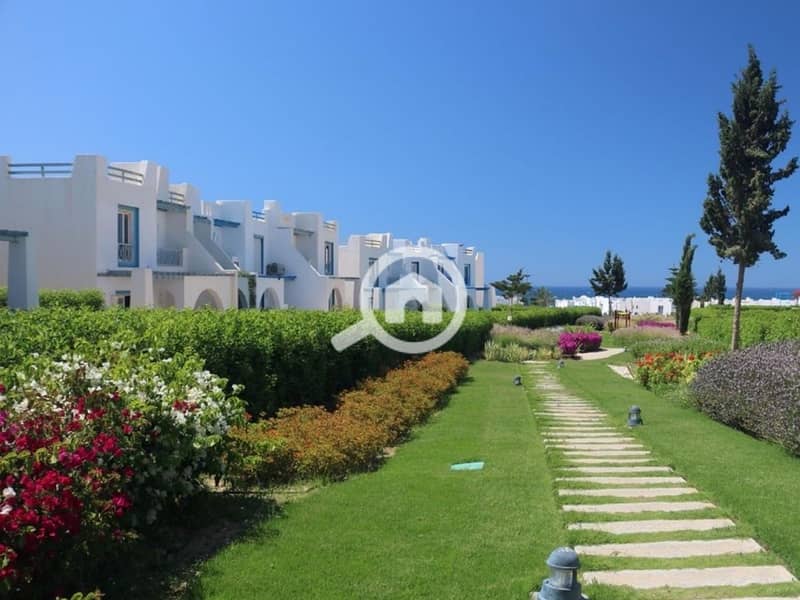 9 exterior---rhodes-island-north-coast-mountain-viewjpeg-1200x900. jpg