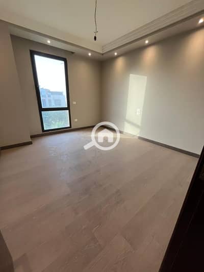 دوبلكس 3 غرف نوم للايجار في الشيخ زايد، الجيزة - IMG-20250702-WA0024. jpg