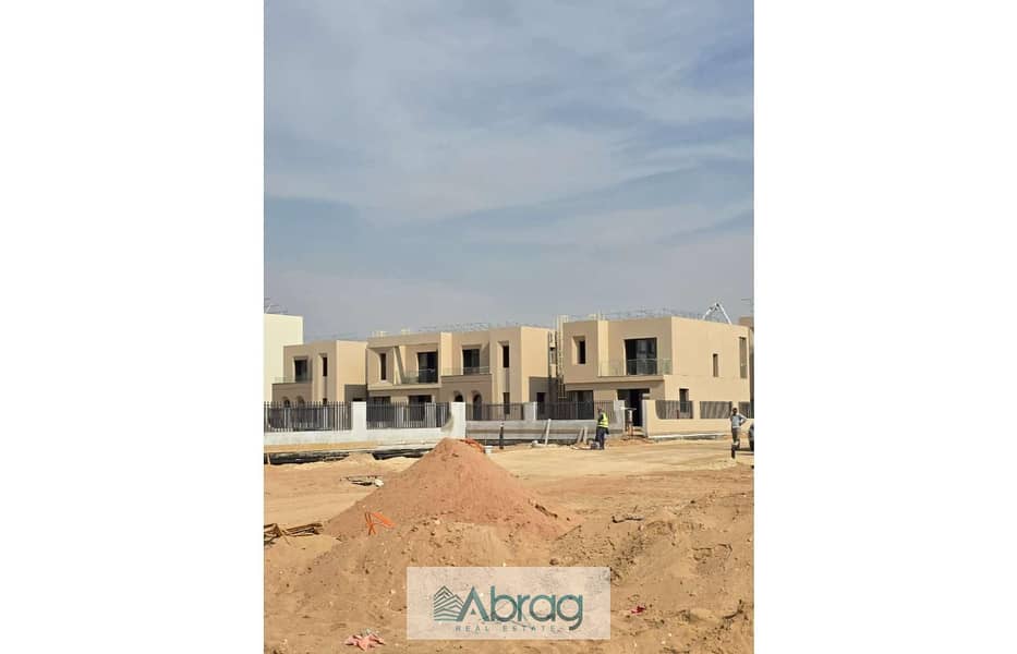 9 d768151a-cbac-4231-96ed-532139ea07b4 - Copy. jpg