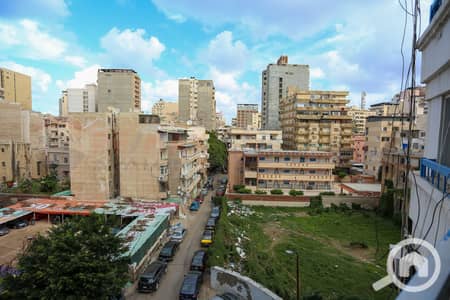فلیٹ 3 غرف نوم للبيع في سابا باشا، الإسكندرية - 1. jpg
