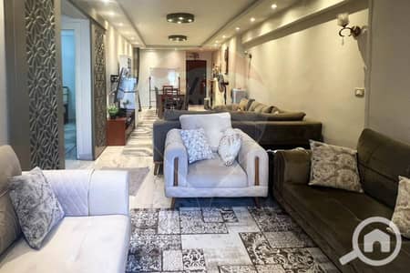 شقة 3 غرف نوم للبيع في سبورتنج، الإسكندرية - 1. jpg