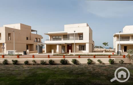 6 Bedroom Villa for Sale in North Coast, Matruh - IMG-20250702-WA0144. jpg