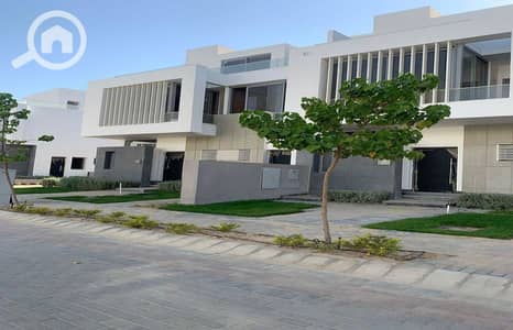 6 Bedroom Townhouse for Sale in 6th of October, Giza - WhatsApp Image 2024-11-13 at 10.51. 07_fb4f5634_1400x900. jpg