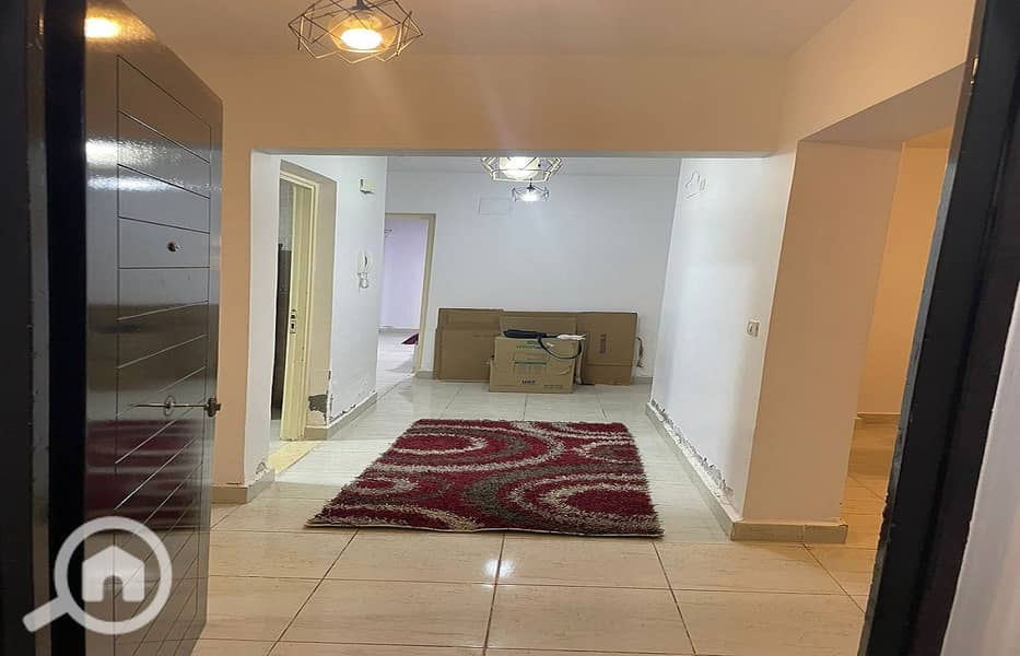 5 429226a5-1cff-413e-b73f-e2ce60f98663. jpg