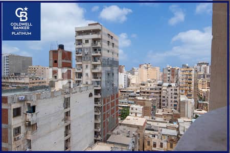 2 Bedroom Flat for Sale in Sporting, Alexandria - IMG_9797. jpg