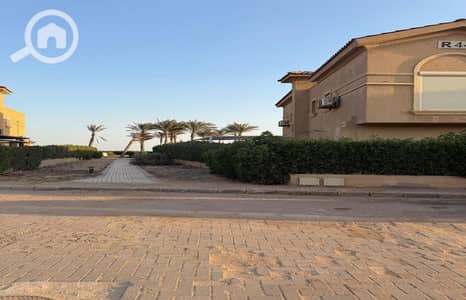 فیلا 4 غرف نوم للبيع في العين السخنة، السويس - IMG-20250703-WA0101. jpg