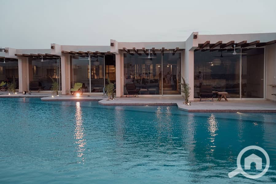 3 دايركشن وايت (11). jpg