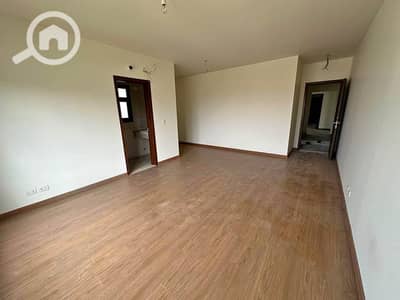 3 Bedroom Flat for Sale in 6th of October, Giza - 461479364_398054086691161_9067455000493955052_n. jpg