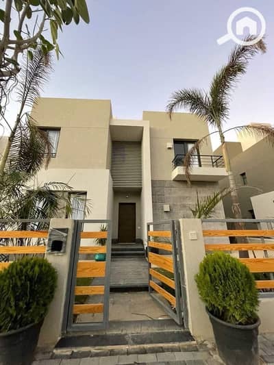 5 Bedroom Villa for Sale in 6th of October, Giza - IMG_9382. jpeg