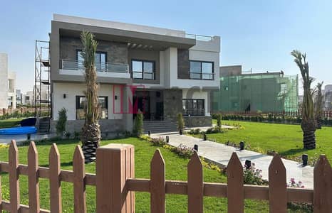 فیلا 6 غرف نوم للبيع في مدينة الشروق، القاهرة - 4d11f10a-3d59-4296-a736-e1850e98d86e. jpg