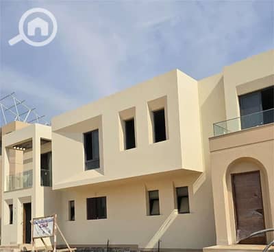 4 Bedroom Townhouse for Sale in Sheikh Zayed, Giza - IMG-20250220-WA0477. jpg
