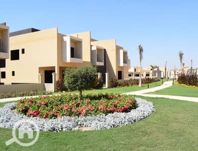 4 Bedroom Townhouse for Sale in 6th of October, Giza - 508e0698-c062-4534-811e-0662ed1d4194. jpg