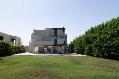 5 Bedroom Villa for Sale in North Coast, Matruh - صورة واتساب بتاريخ 1447-01-10 في 22.32. 25_704f7871. jpg