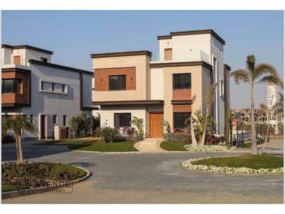 5 Bedroom Townhouse for Sale in New Cairo, Cairo - WhatsApp Image 2025-07-05 at 2.07. 38 PM. jpg