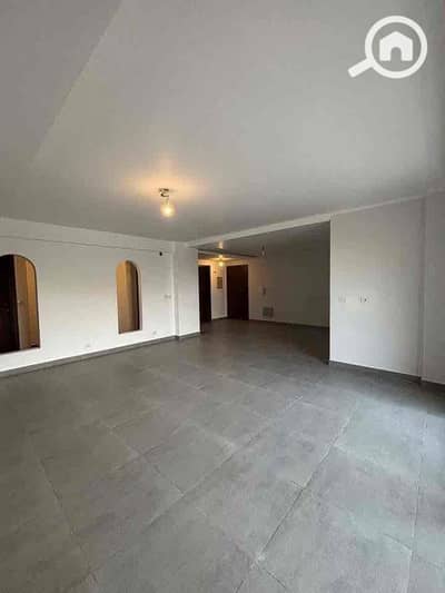 2 Bedroom Apartment for Sale in 6th of October, Giza - IMG_6531. jpg