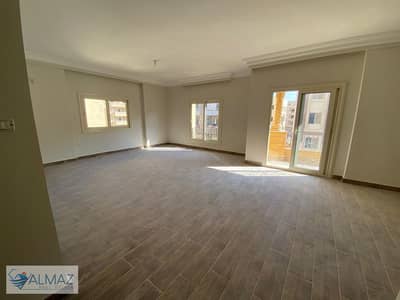 شقة 3 غرف نوم للايجار في القاهرة الجديدة، القاهرة - IMG-20250706-WA0219. jpg