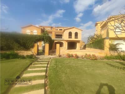 5 Bedroom Villa for Sale in New Cairo, Cairo - WhatsApp Image 2025-07-03 at 12.51. 35 AM. jpg