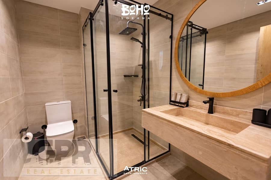 2 ce550f15-82ca-44dd-abc8-9741b53a2503. jpg