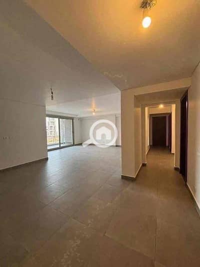 3 Bedroom Apartment for Sale in 6th of October, Giza - IMG_6538. jpg