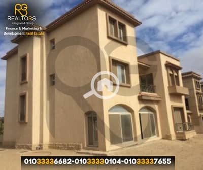 6 Bedroom Villa for Sale in 6th of October, Giza - 3. png