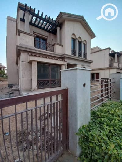 4 Bedroom Villa for Sale in Madinaty, Cairo - 7985c601-bf67-4277-8c6c-b0a85062361c. jpg