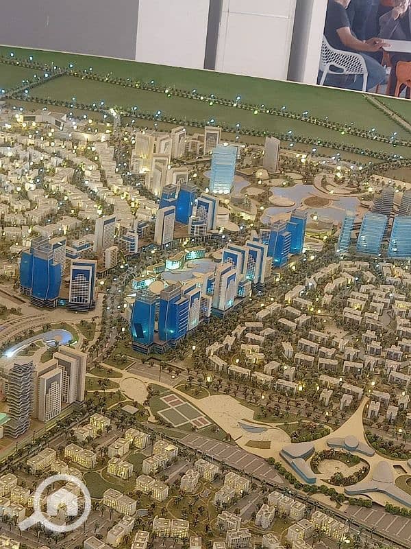 فرصة للاستثمار في مدينتى شقة 127 متر فيو النادي فرصة للاستثمار في مدينتى شقة 127 متر فيو النادي