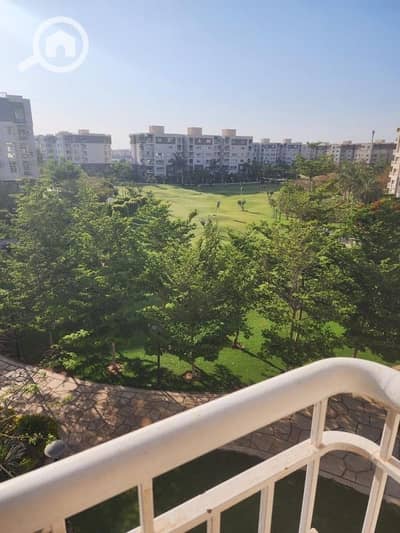 3 Bedroom Apartment for Sale in Madinaty, Cairo - اكيد شقة 140م للبيع بالB10 مدينتي دور متكرر وايد جاردن فيو