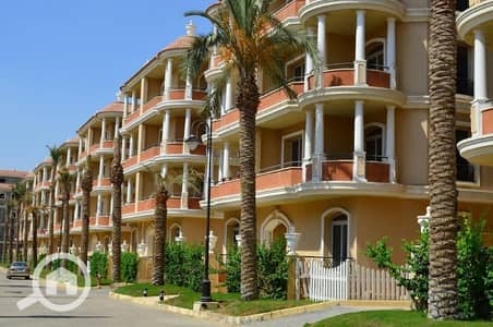 3 Bedroom Flat for Sale in Shorouk City, Cairo - شقة للبيع 205م فى كمباوند كليوباترا مدينة الشروق مقابل بوابه 1 مدينتى
