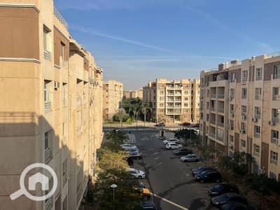 2 Bedroom Flat for Sale in Madinaty, Cairo - شقه للبيع في مدينتي 96م غرفتين وحمامين B7 تشطيب سوبرلوكس ب4مليون و300