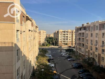 فلیٹ 2 غرفة نوم للبيع في مدينتي، القاهرة - للبيع بمدينتي شقه لقطه2 نوم 2 حمام 96 متر بال B7 مطلوب 4 مليون 300
