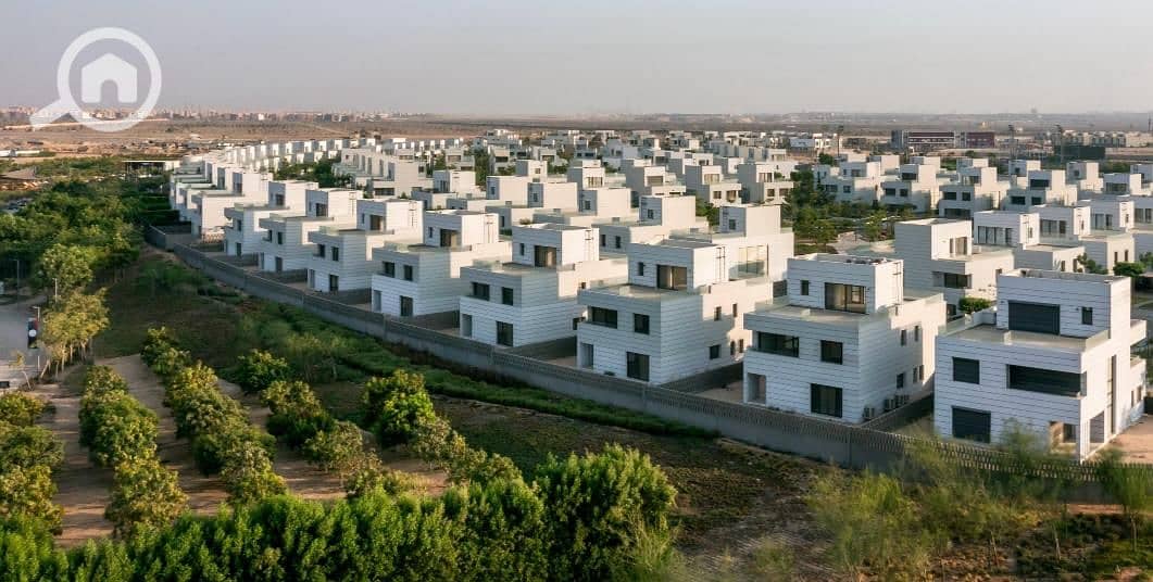 للبيع فيلا تاون هاوس في كمبوند البروج الشروق بمقدم 500الف فقط . للبيع فيلا تاون هاوس في كمبوند البروج الشروق بمقدم 500الف فقط .