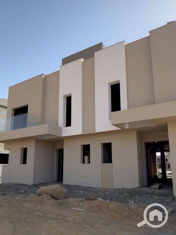 استلام ٦شهور فيلا للبيع امام B6مدينتي بالتقسيط ٦سنين استلام ٦شهور فيلا للبيع امام B6مدينتي بالتقسيط ٦سنين