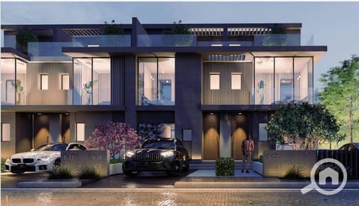 4 Bedroom Townhouse for Sale in Mostakbal City, Cairo - ب5٪فقط وقسط 10سنين فيلا تاون هاوس للبيع في المستقبل سيتي