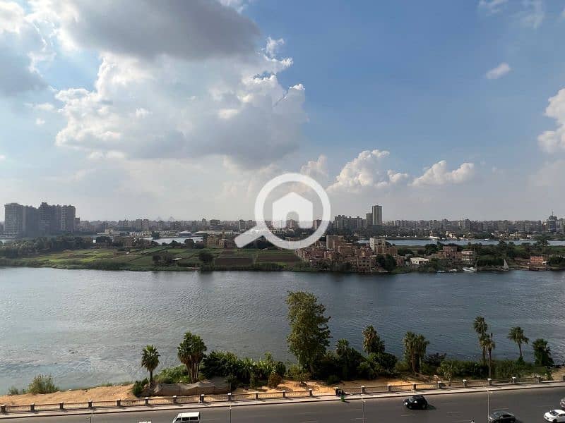 عاين واستلم شقة فندقية علي النيل بالفرش والأجهزة للبيع بتسهيلات عاين واستلم شقة فندقية علي النيل بالفرش والأجهزة للبيع بتسهيلات