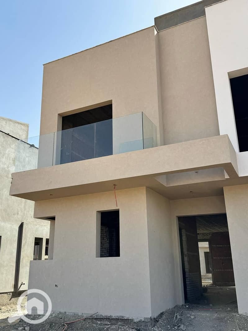 بقسط٢٣الف ستديو للبيع متشطب علي ١٢سنة بجوار مدينتي بقسط٢٣الف ستديو للبيع متشطب علي ١٢سنة بجوار مدينتي
