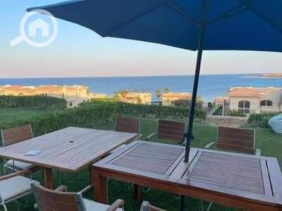3 Bedroom Chalet for Sale in Ain Sukhna, Suez - شالية للبيع متشطب في العين السخنة قرية تلال